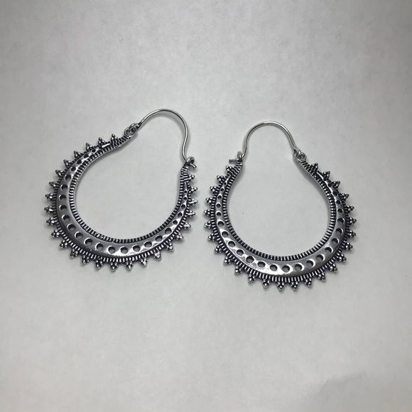 Bohemian Silver Earrings - Picture 5 of 7